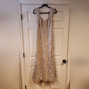 Rina diMontella beautiful beaded wedding dress gown Size 12